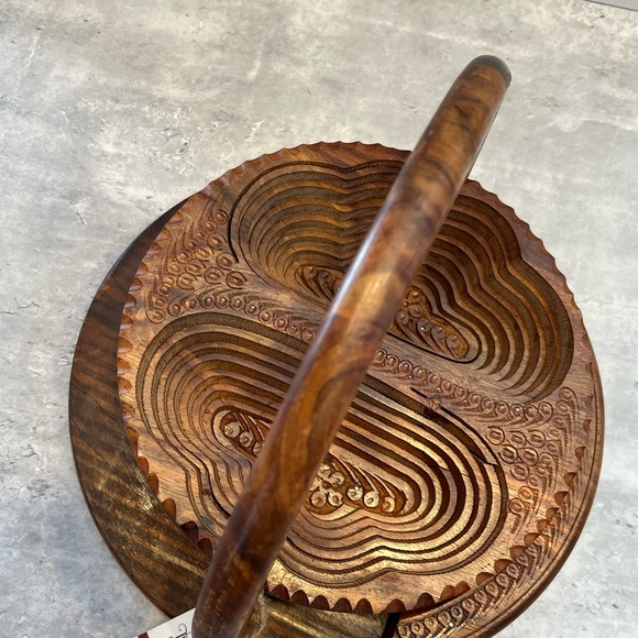 Wooden Collapsible Carved Basket/Trivet Two Compartments Rosewood NEW - Picture 14 of 14